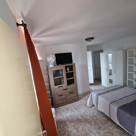 Apartamento La Roca Con Buena Ubicacion Puerto de la Cruz  Exterior photo