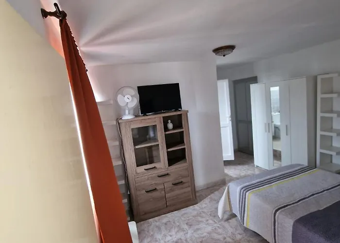 Apartamento La Roca Con Buena Ubicacion